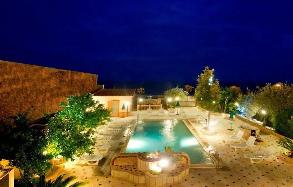Hotel Terme Acqua Grazia Ταορμίνα